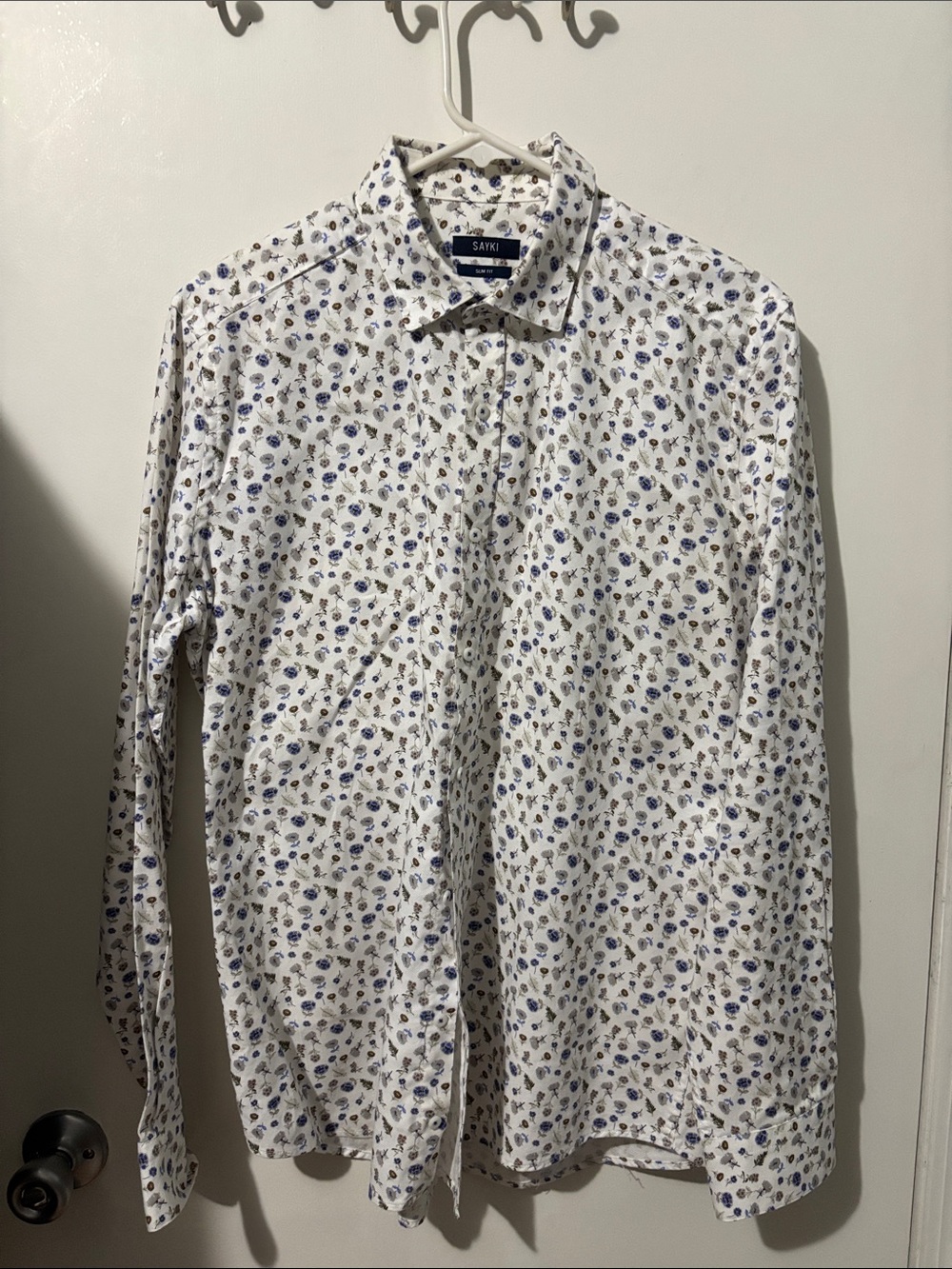 White Floral Long-Sleeve Dress Shirt